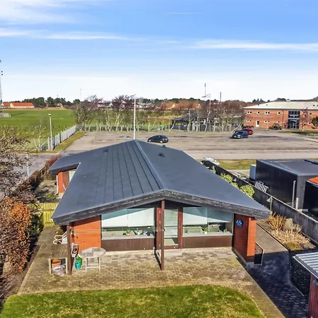 Holiday home Sune - 800m From The Sea In Nw Jutland By Interhome Skagen