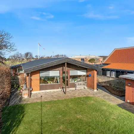 Holiday home Sune - 800m From The Sea In Nw Jutland By Interhome *